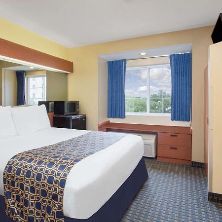 Microtel Inn & Suites Leesburg Exterior photo