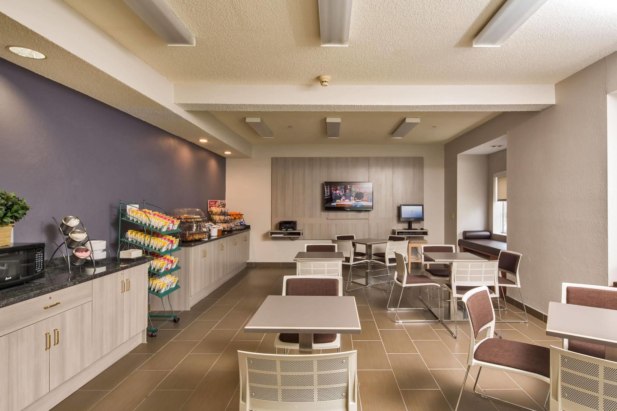 Microtel Inn & Suites Leesburg Exterior photo